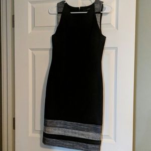Lined sleeveless business dress